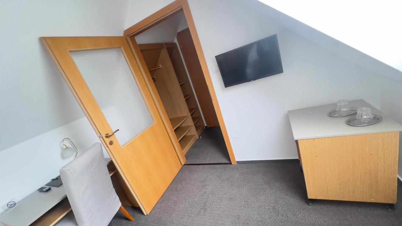 Hotel Payer Teplice Exteriör bild