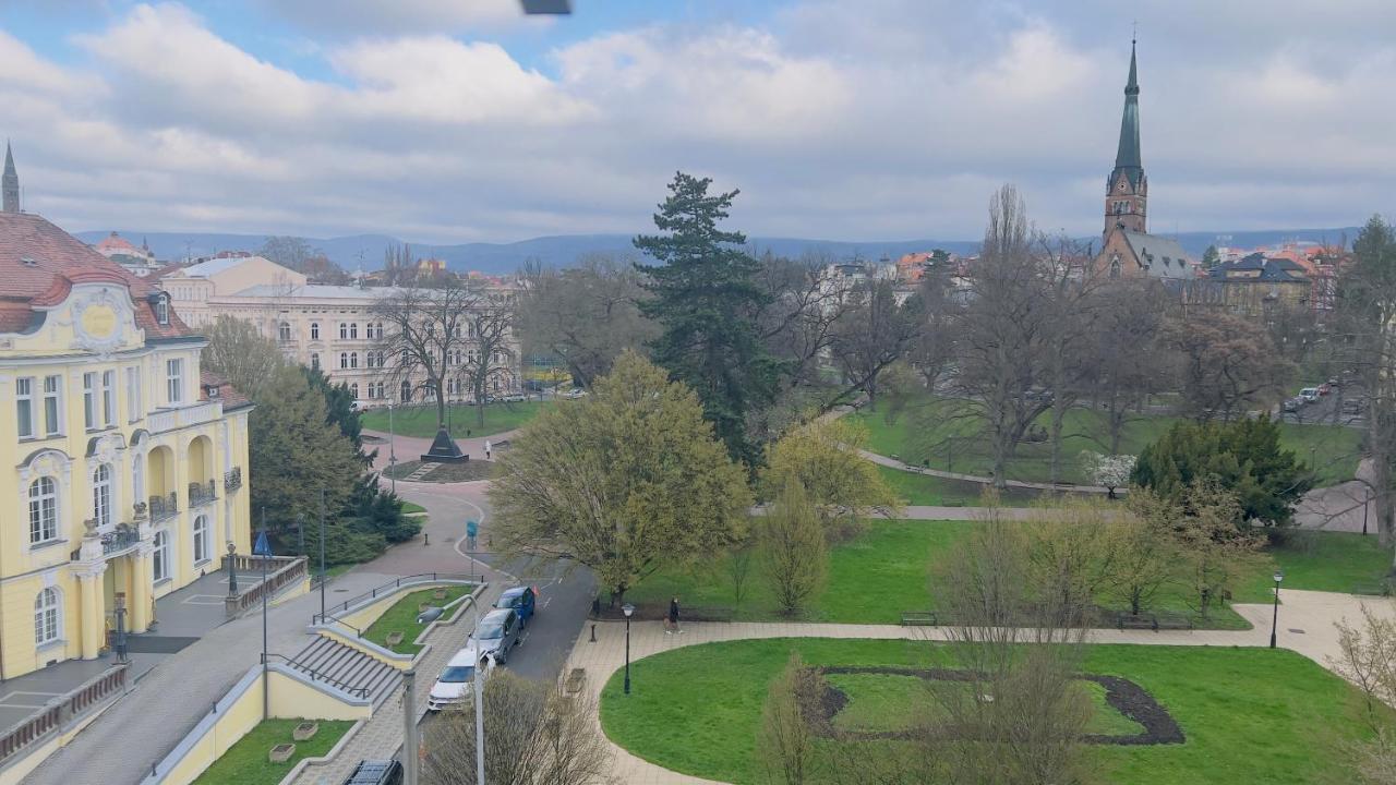 Hotel Payer Teplice Exteriör bild