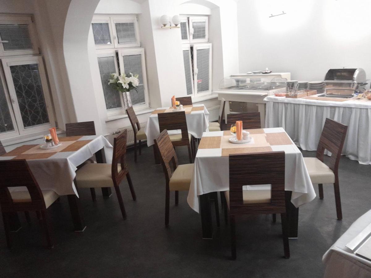 Hotel Payer Teplice Exteriör bild
