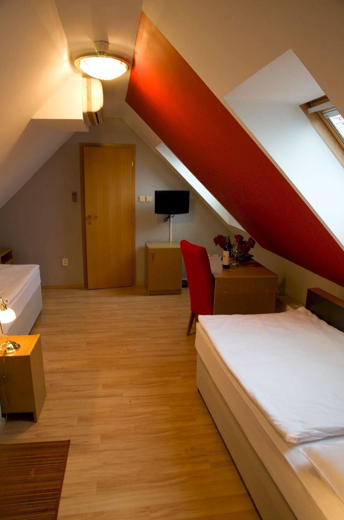 Hotel Payer Teplice Exteriör bild